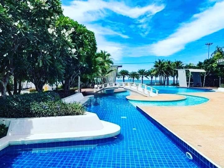 Pattaya Seaview Premium *