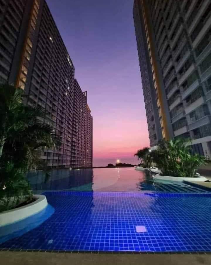 Pattaya Seaview Premium Apartamento